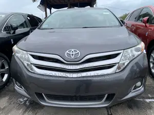 Toyota Venza Limited 4dr Wagon (3.5L 6cyl 6A) 2014 Gray