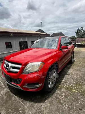 Mercedes-Benz GLK-Class Base GLK 350 4dr AWD 4MATIC (3.5L 6cyl 7A) 2015