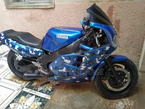 Yamaha FZ 1990 Blue