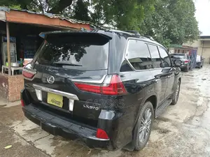 Lexus LX 2017 Black