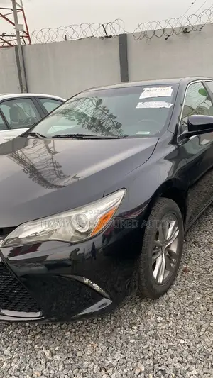 Toyota Camry SE 4dr Sedan (2.5L 4cyl 6A) 2015 Black