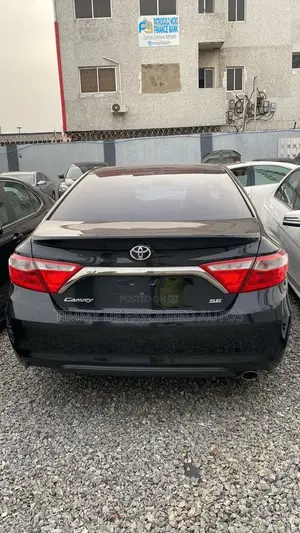 Toyota Camry SE 4dr Sedan (2.5L 4cyl 6A) 2015 Black