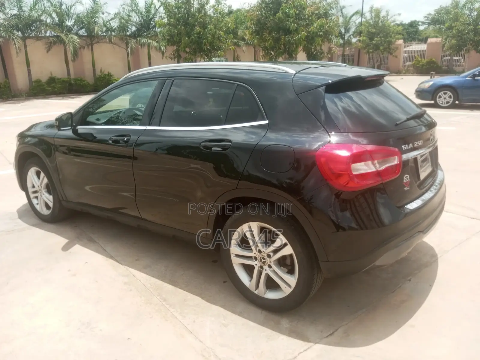 Mercedes-Benz GLA-Class 2018 Black