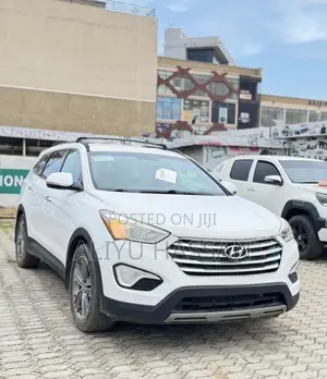 Hyundai Santa Fe 2014 White