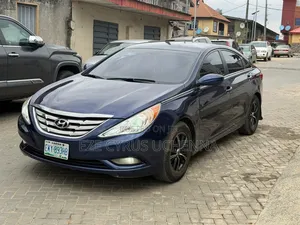 Hyundai Sonata 2012 Blue