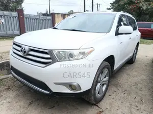 Toyota Highlander 2013 White