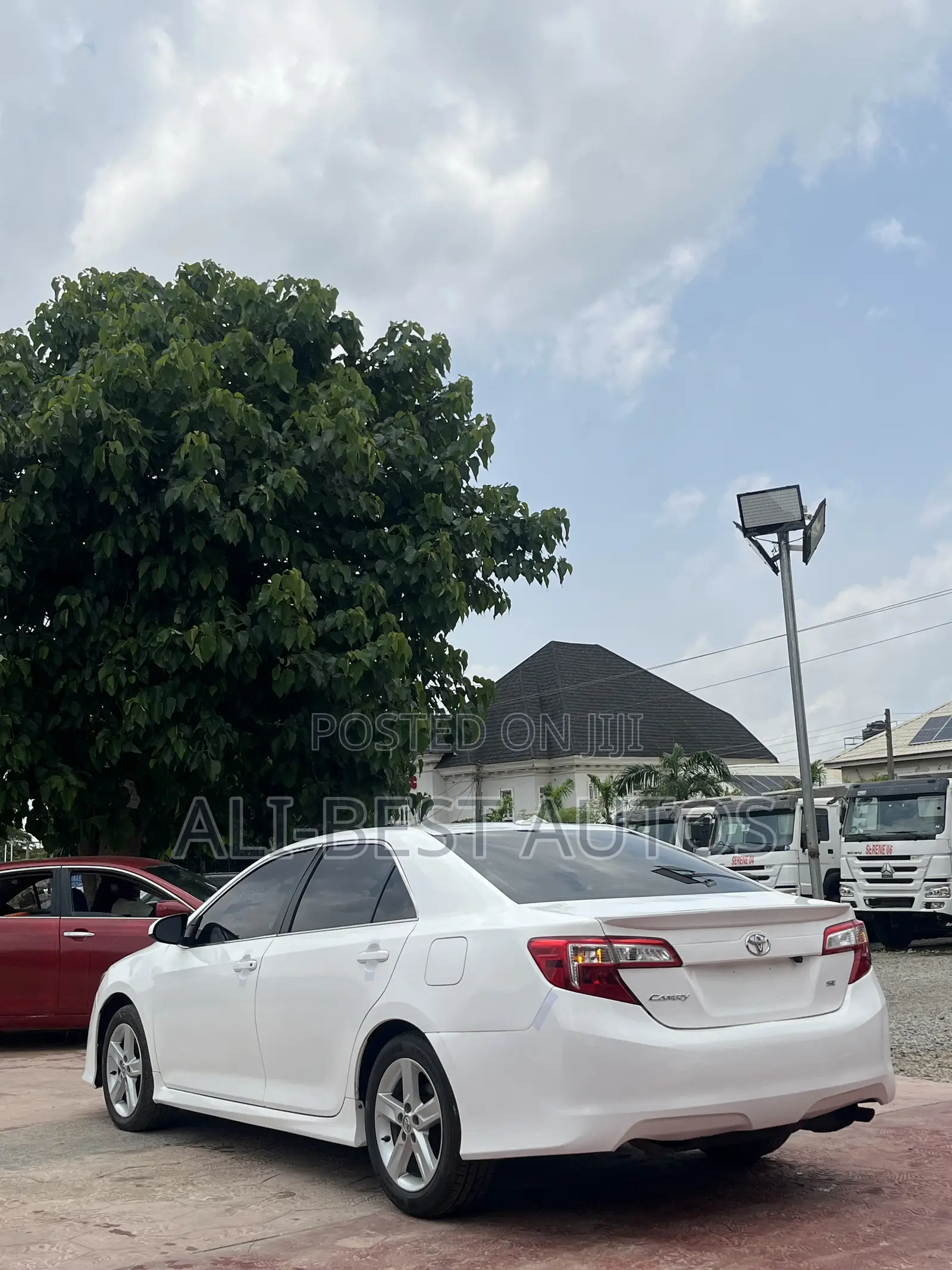 Toyota Camry 2012 White