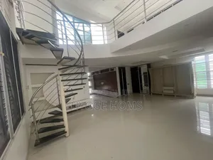 5bdrm House in Banana Island Estate for rent