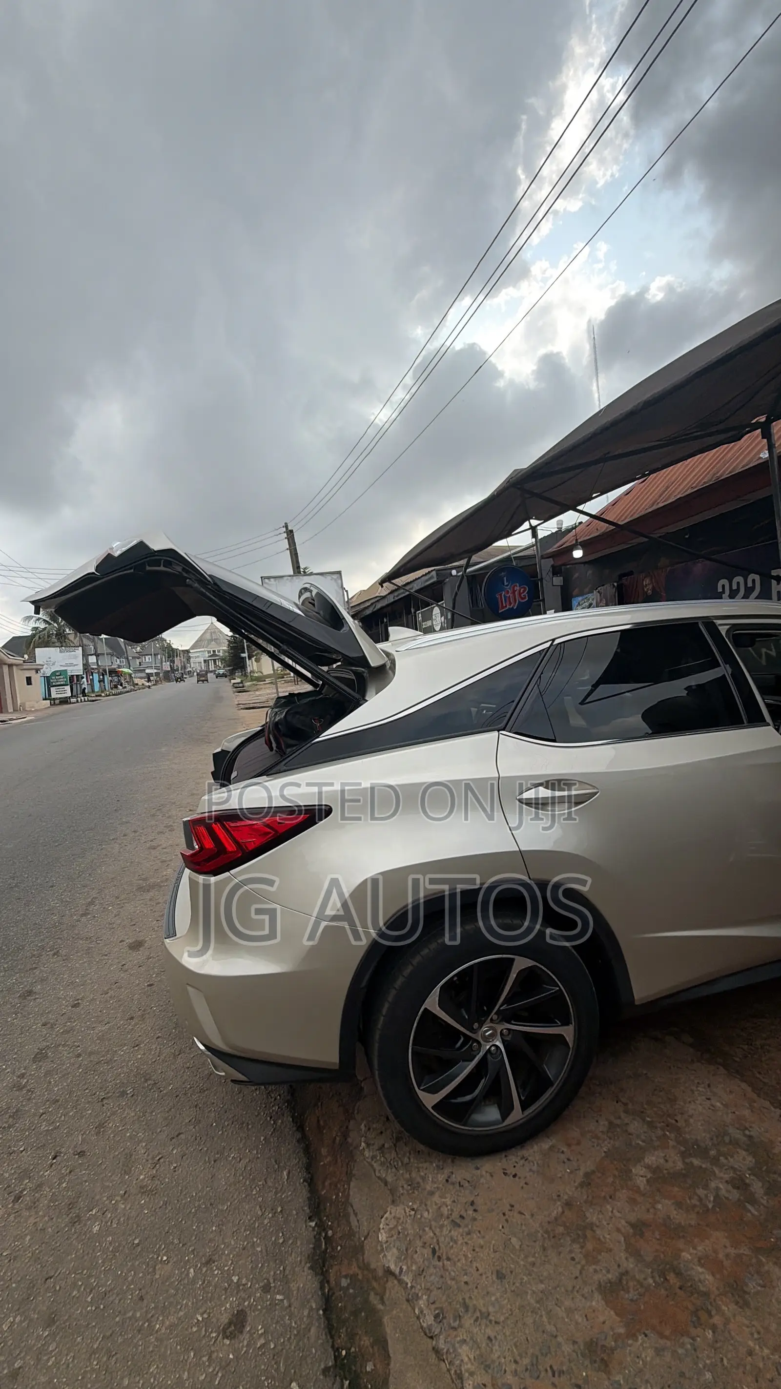 Lexus RX 350 AWD 2017 Gold