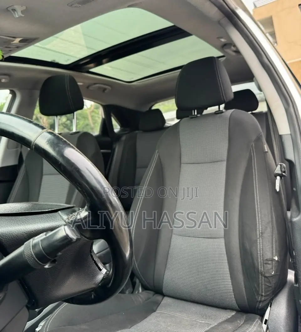 Hyundai Elantra 2014 Silver
