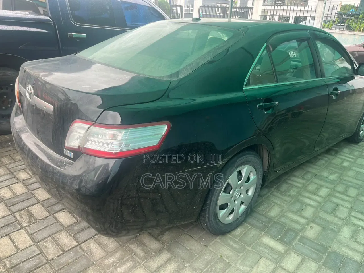 Toyota Camry Hybrid 2011 Black