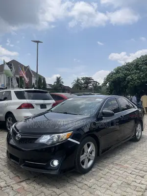 Toyota Camry 2013 Black