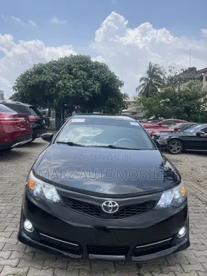 Toyota Camry 2013 Black