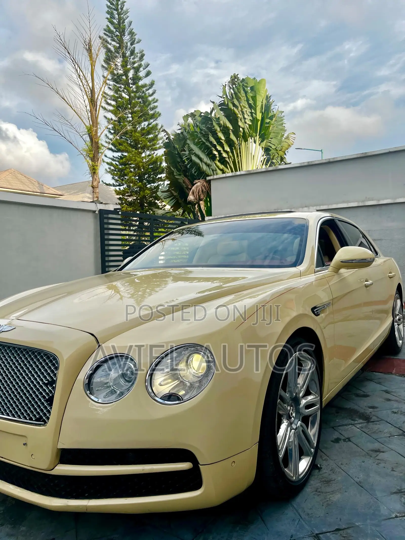 Bentley Flying Spur 2016 Off white