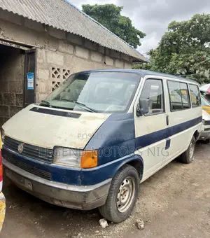 Volkswagen Transporter 2004 White