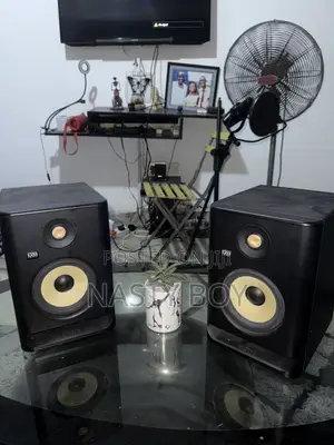 KRK ROKIT 5 G4, 5-Inch, Powered Monitors.