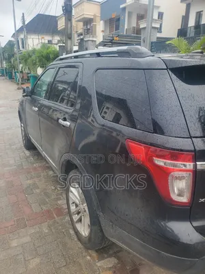 Ford Explorer XLT 4dr SUV AWD (3.5L 6cyl 6A) 2015 Black