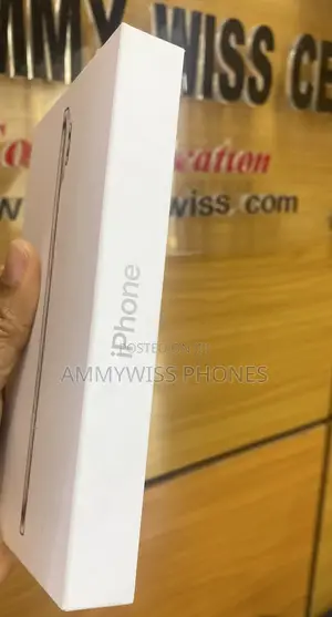 New Apple iPhone Air 256 GB Silver