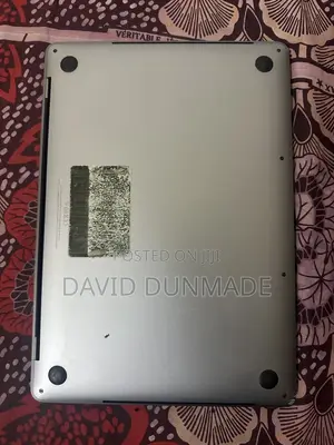 Laptop Apple MacBook Pro 2019 8GB Intel Core i5 SSD 256GB