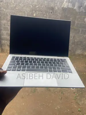 Laptop HP EliteBook x360 1030 G7 32GB Intel Core i7 SSD 512GB