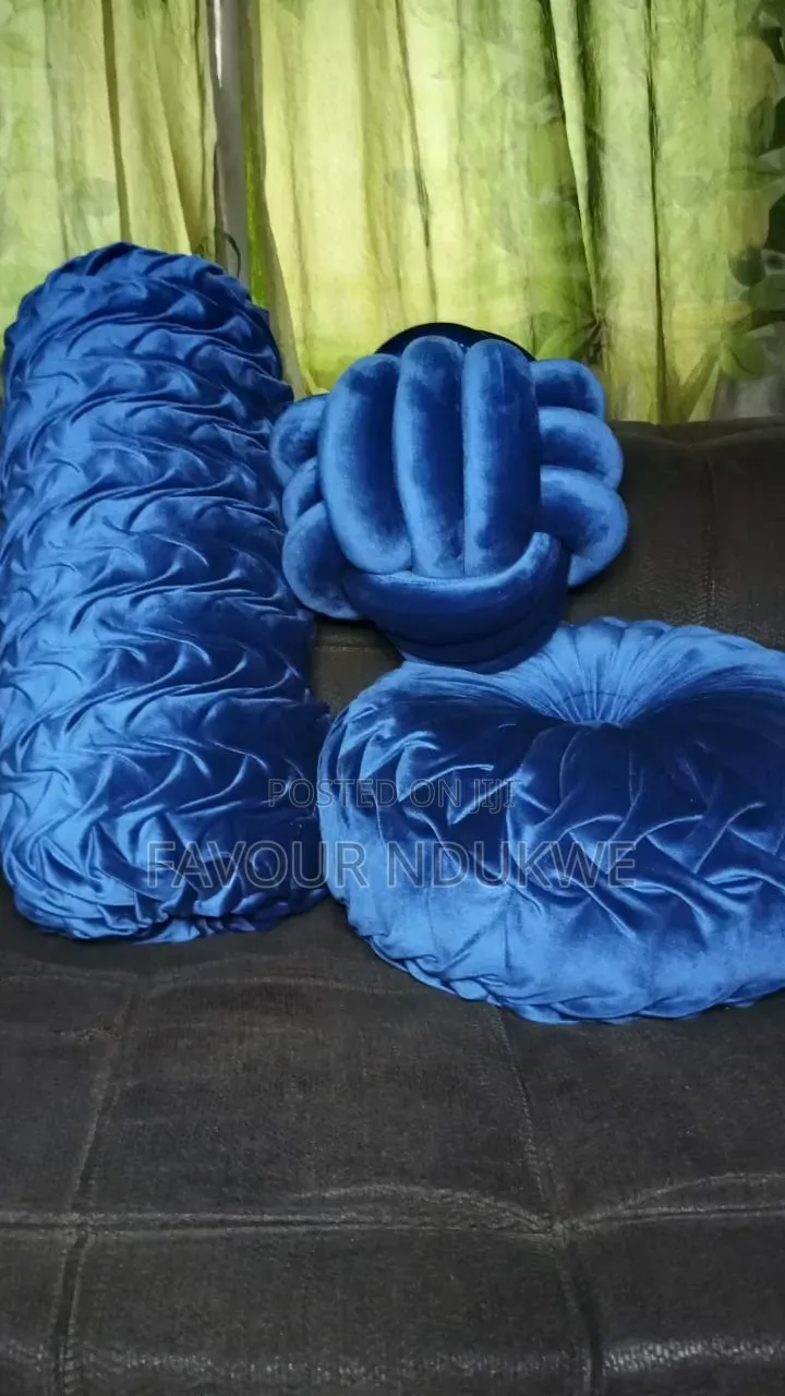 Throw Pillows