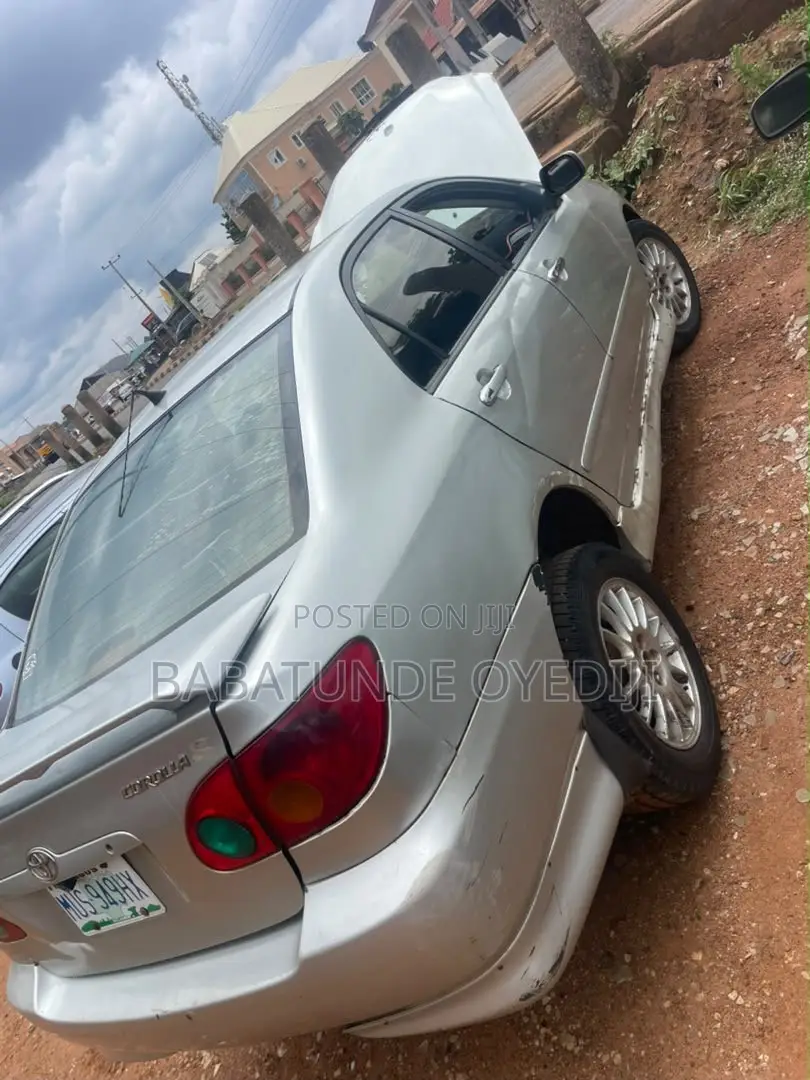 Toyota Corolla 2003 Silver
