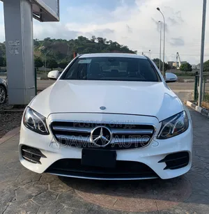 Mercedes-Benz E300 2017 White