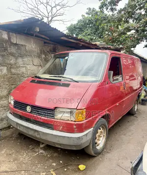 Volkswagen Transporter 2003 Red