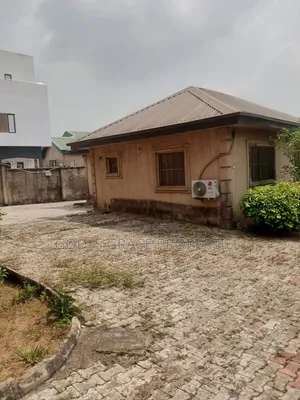 5bdrm Duplex in Magodo Isheri Estate for sale