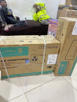 Hisense 1HP Inverter Split AC