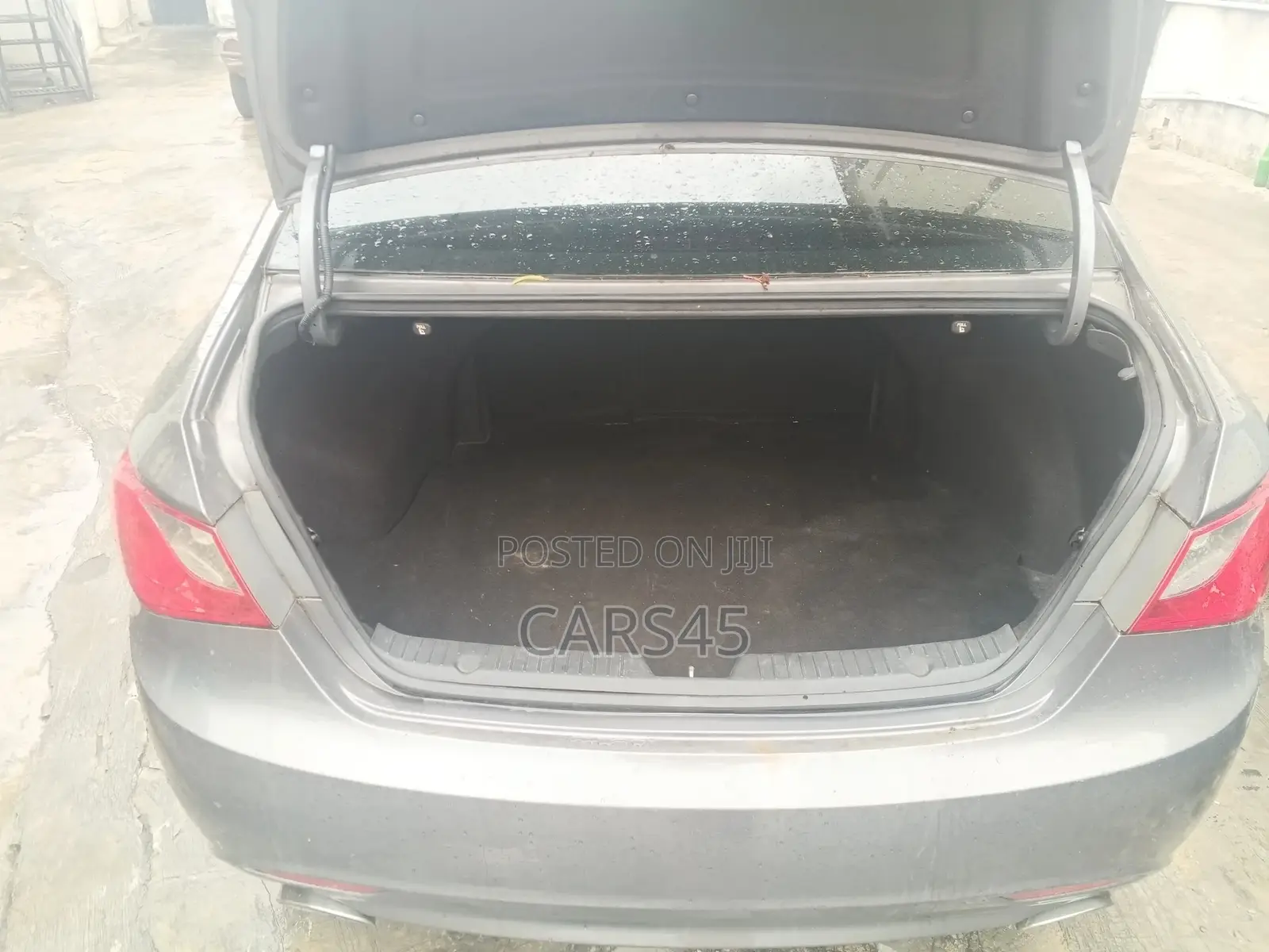Hyundai Sonata 2012 Gray