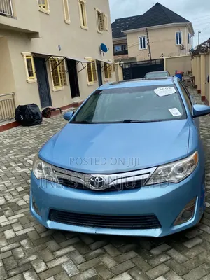 Toyota Camry 2013 Blue