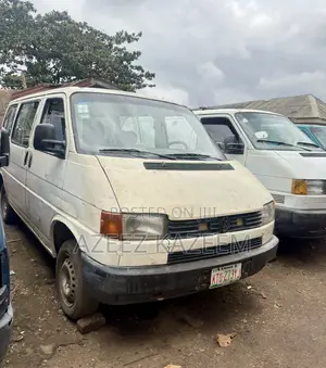 Volkswagen Transporter 2005 White