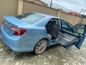 Toyota Camry 2013 Blue