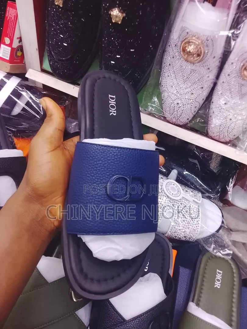 Pam Slippers on for Men