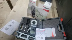 Megger Earth Clamp Tester