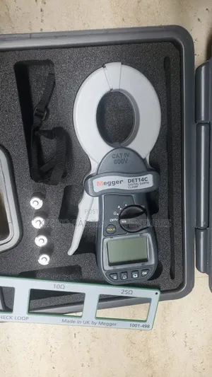 Megger Earth Clamp Tester