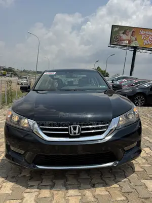 Honda Accord Touring V-6 4dr Sedan (3.5L 6cyl 6A) 2014 Black