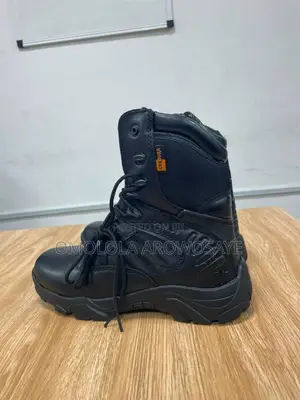 Boots Canvas