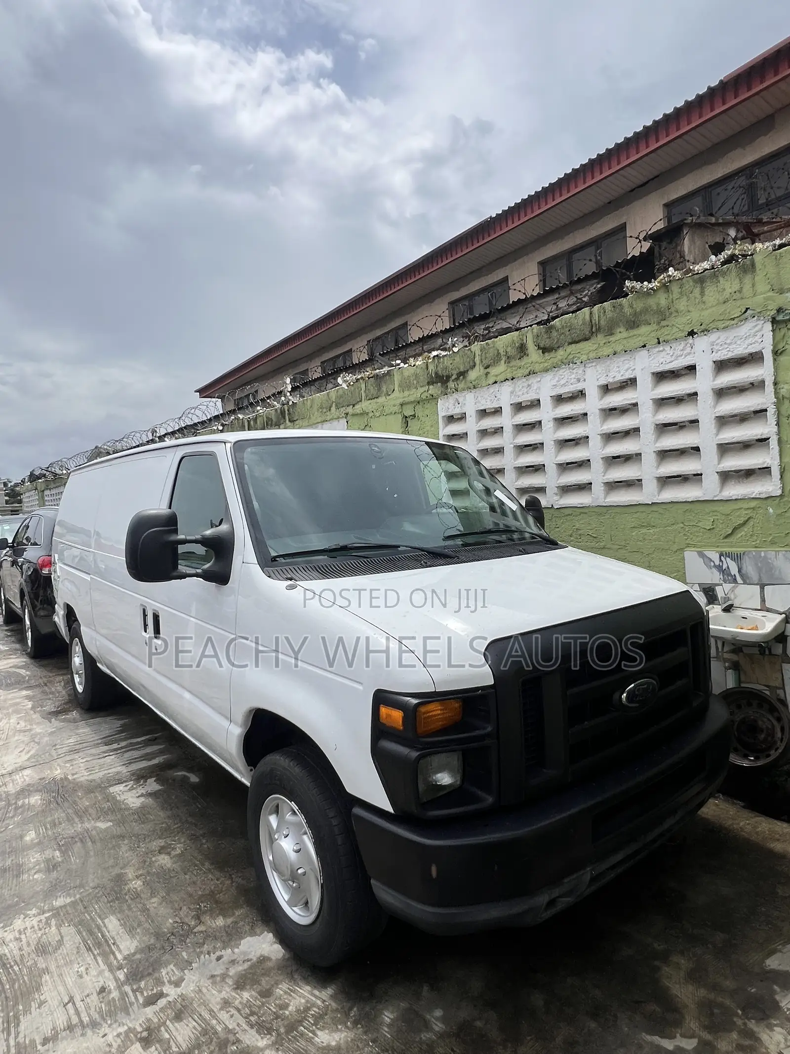 Ford E250 2012 White