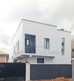 4bdrm Duplex in Magodo Phase 1 for sale
