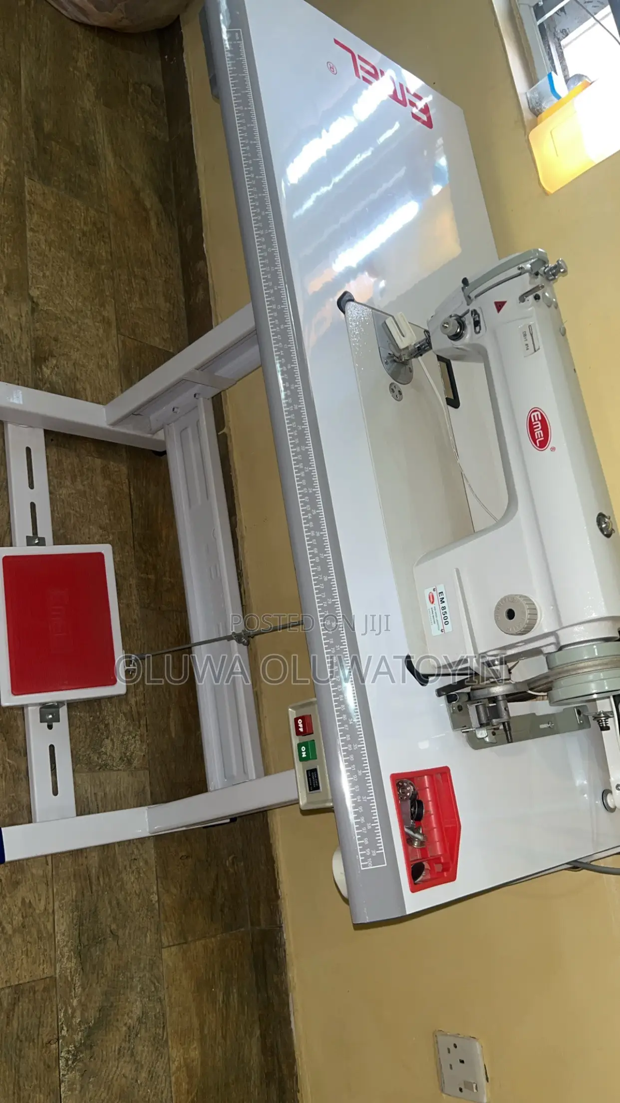 Industrial Sewing Machine