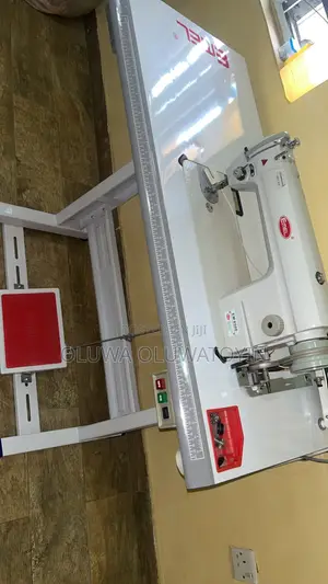 Industrial Sewing Machine