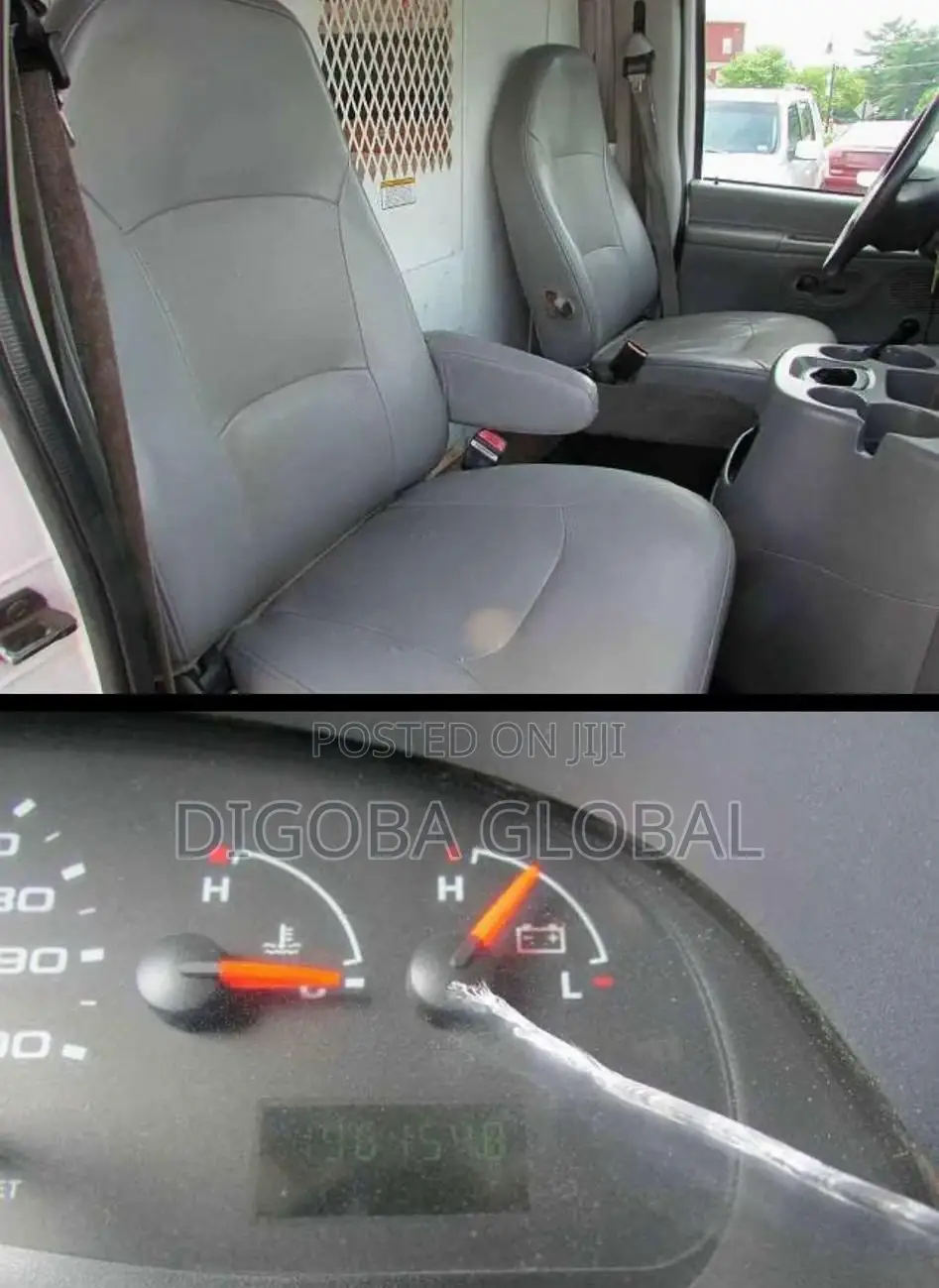 Ford E250 2005 Yellow