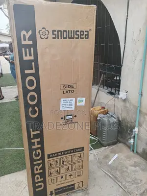 Snowsea 300L Blue Upright Cooler 165v-265v