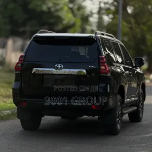 Toyota Land Cruiser Prado 2019 Black