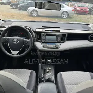 Toyota RAV4 2014 Silver