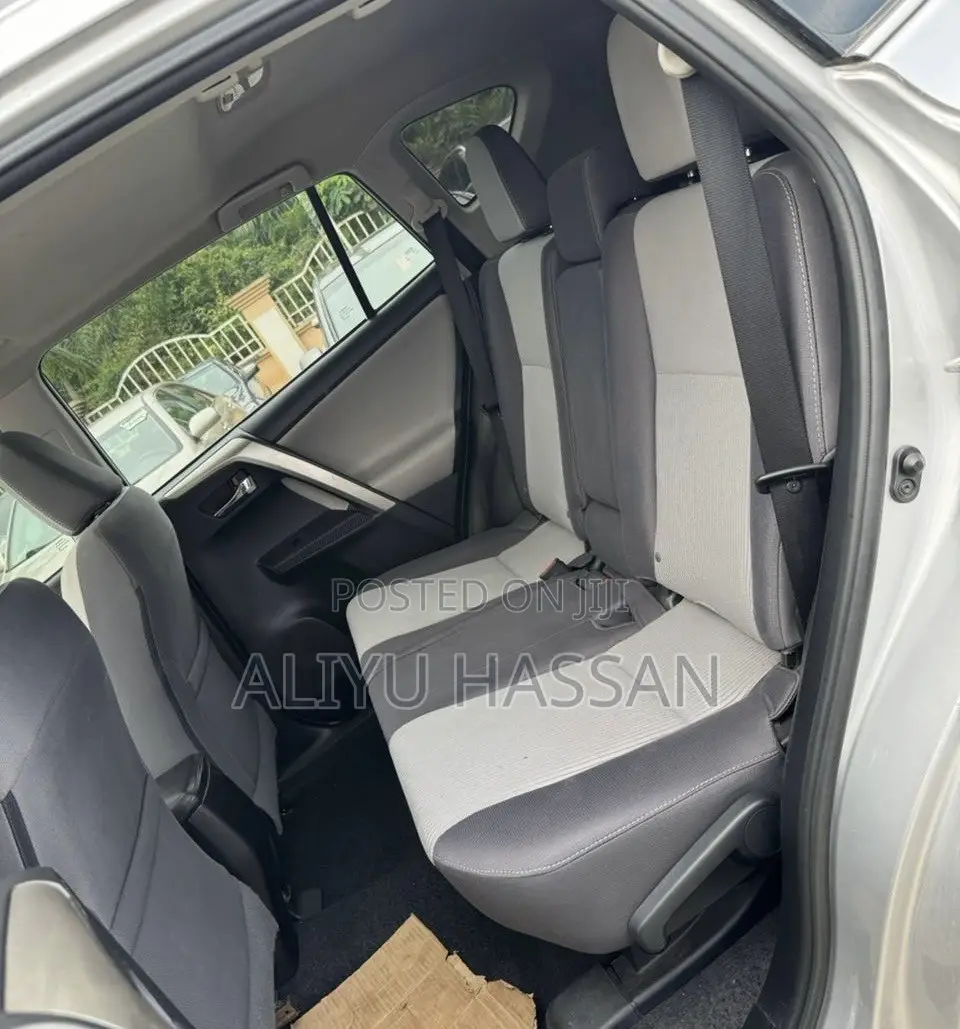 Toyota RAV4 2014 Silver