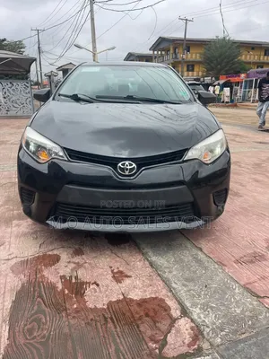 Toyota Corolla LE Eco 4dr Sedan (1.8L 4cyl CVT) 2014 Black