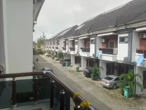 4bdrm Duplex in Ikota Gra for sale